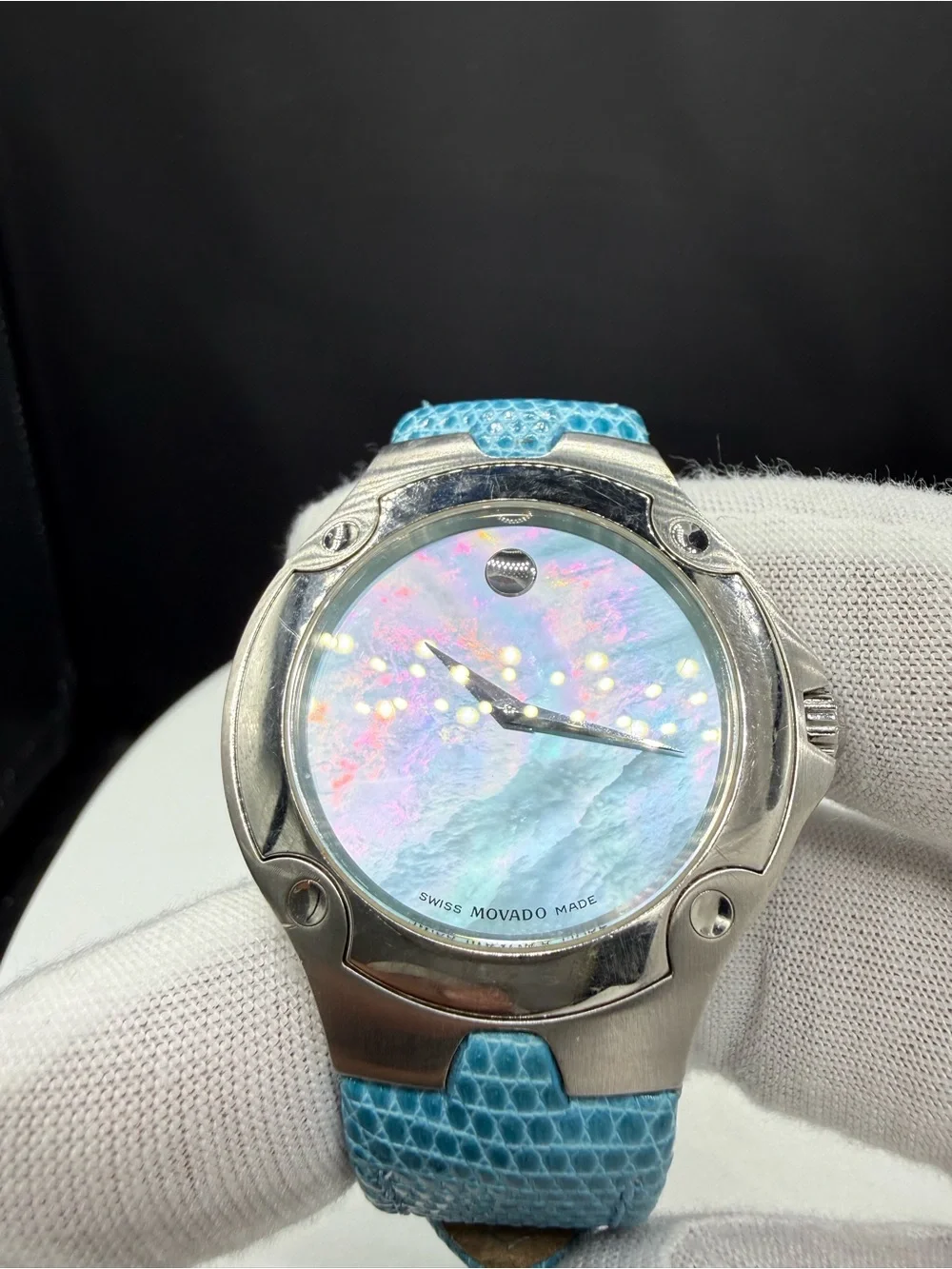 Movado SE Unisex Mother of Pearl Dial Factory Lizard Strap Watch
